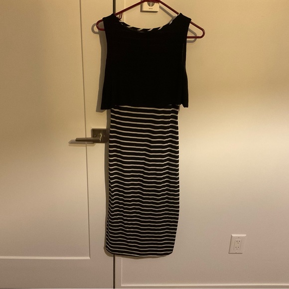 Black and white striped maxi dress - Picture 2 of 3